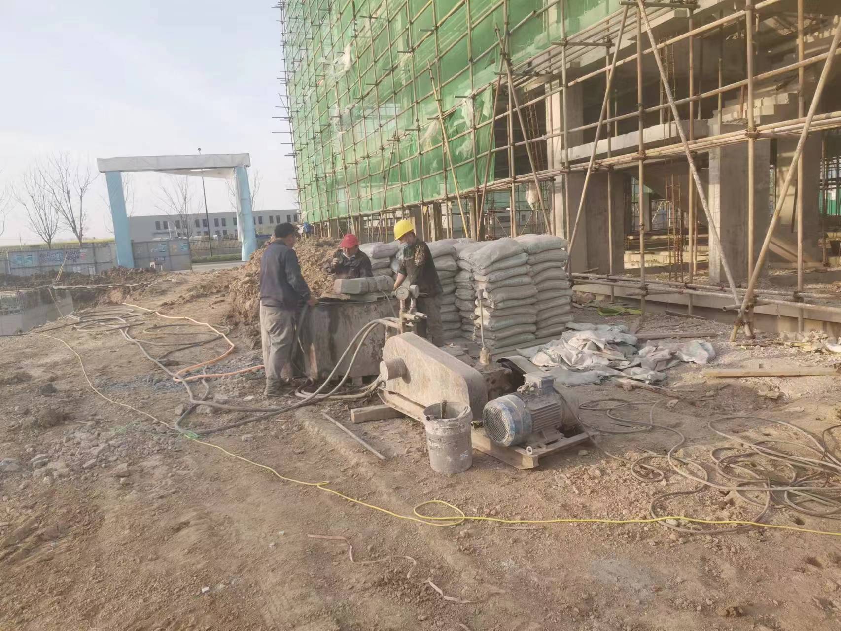 九真镇别墅下沉注浆